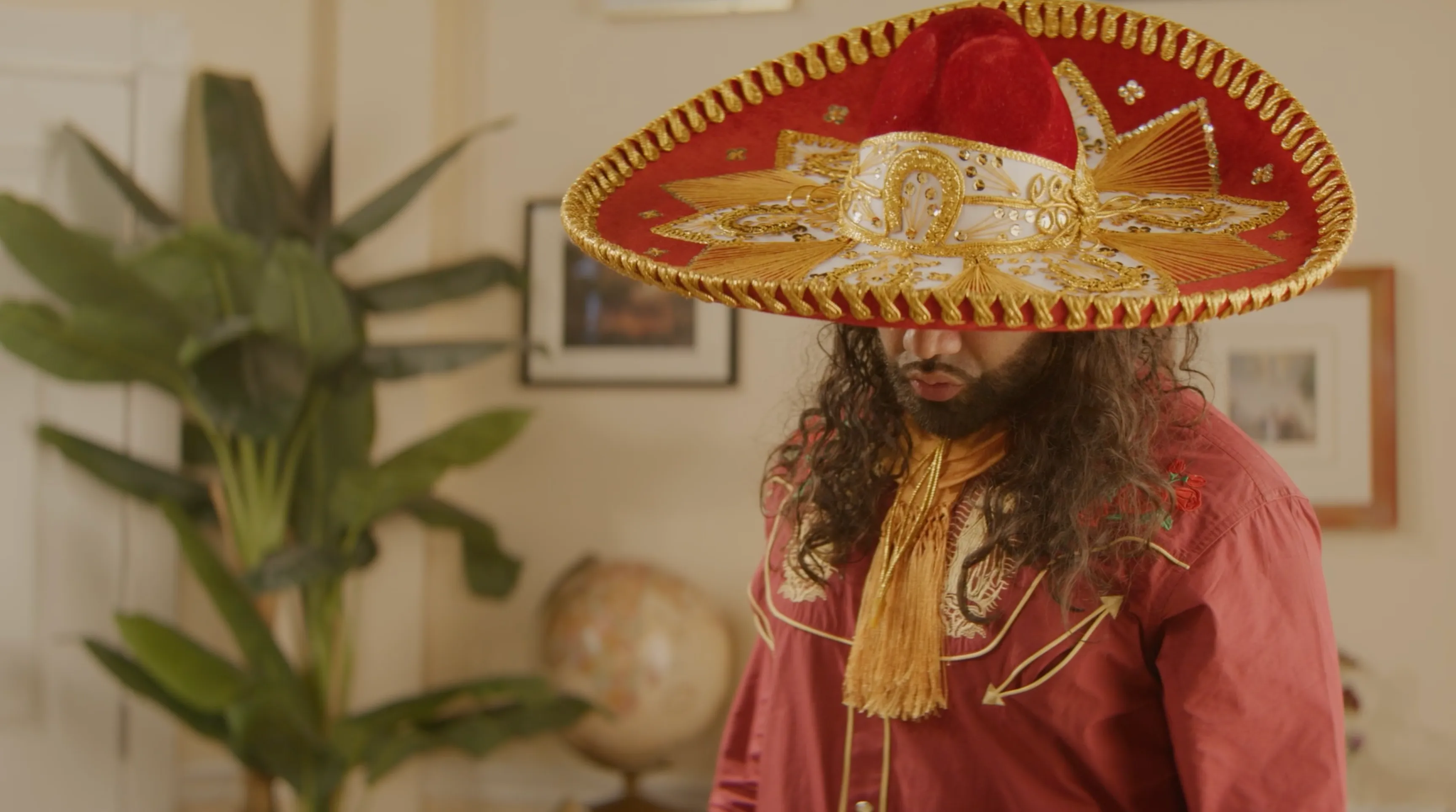 House of Secrets production still 10