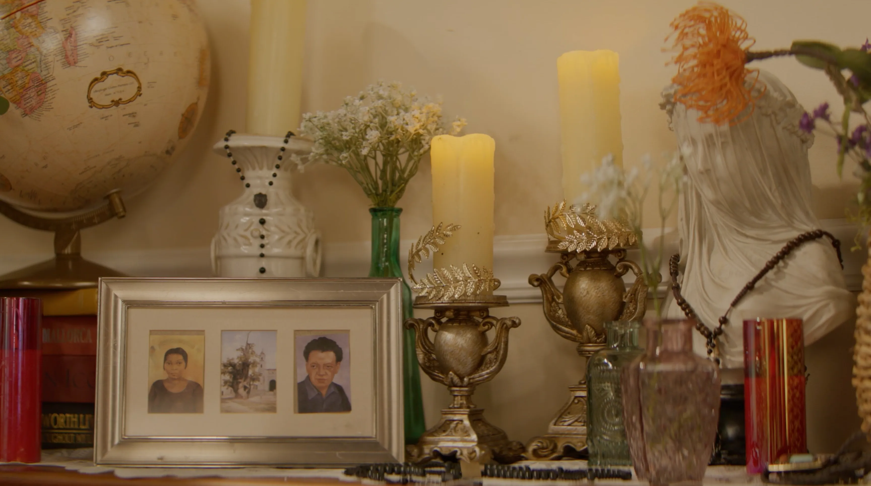 House of Secrets production still 4